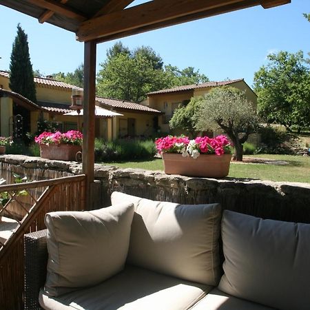Bed and Breakfast Le Mas Des Pierres Blanches Venasque Exterior foto
